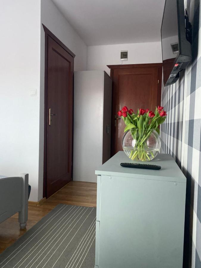 Gosciniec Pod Lipa Apartamento Mikołajki Exterior foto