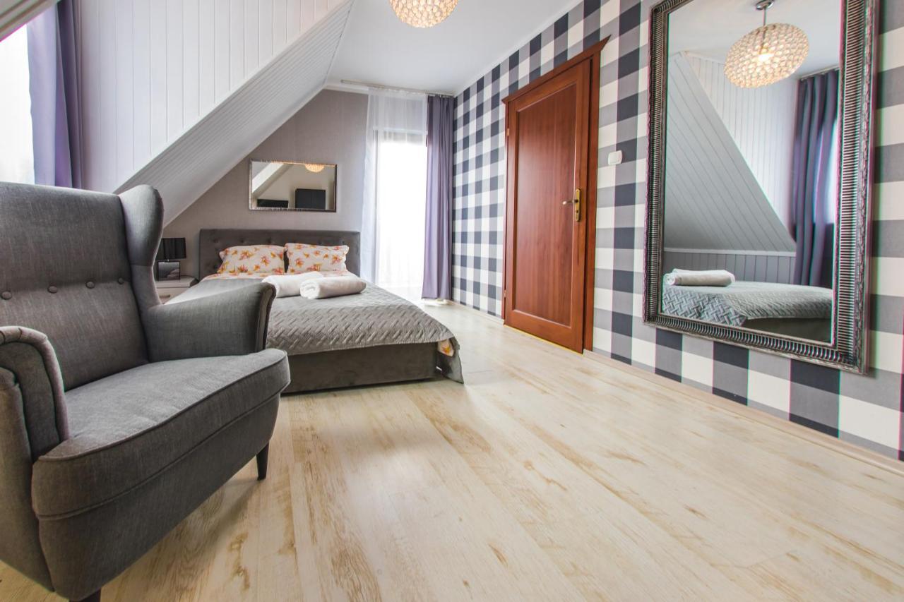 Gosciniec Pod Lipa Apartamento Mikołajki Exterior foto