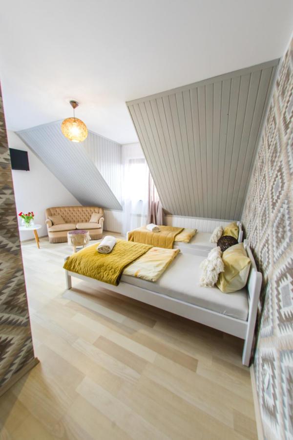 Gosciniec Pod Lipa Apartamento Mikołajki Exterior foto
