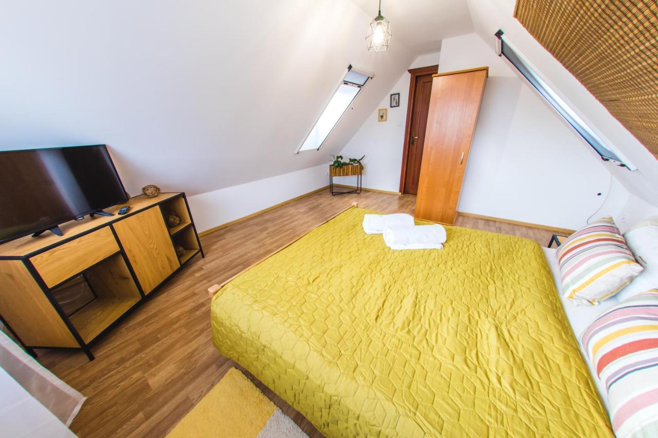 Gosciniec Pod Lipa Apartamento Mikołajki Exterior foto