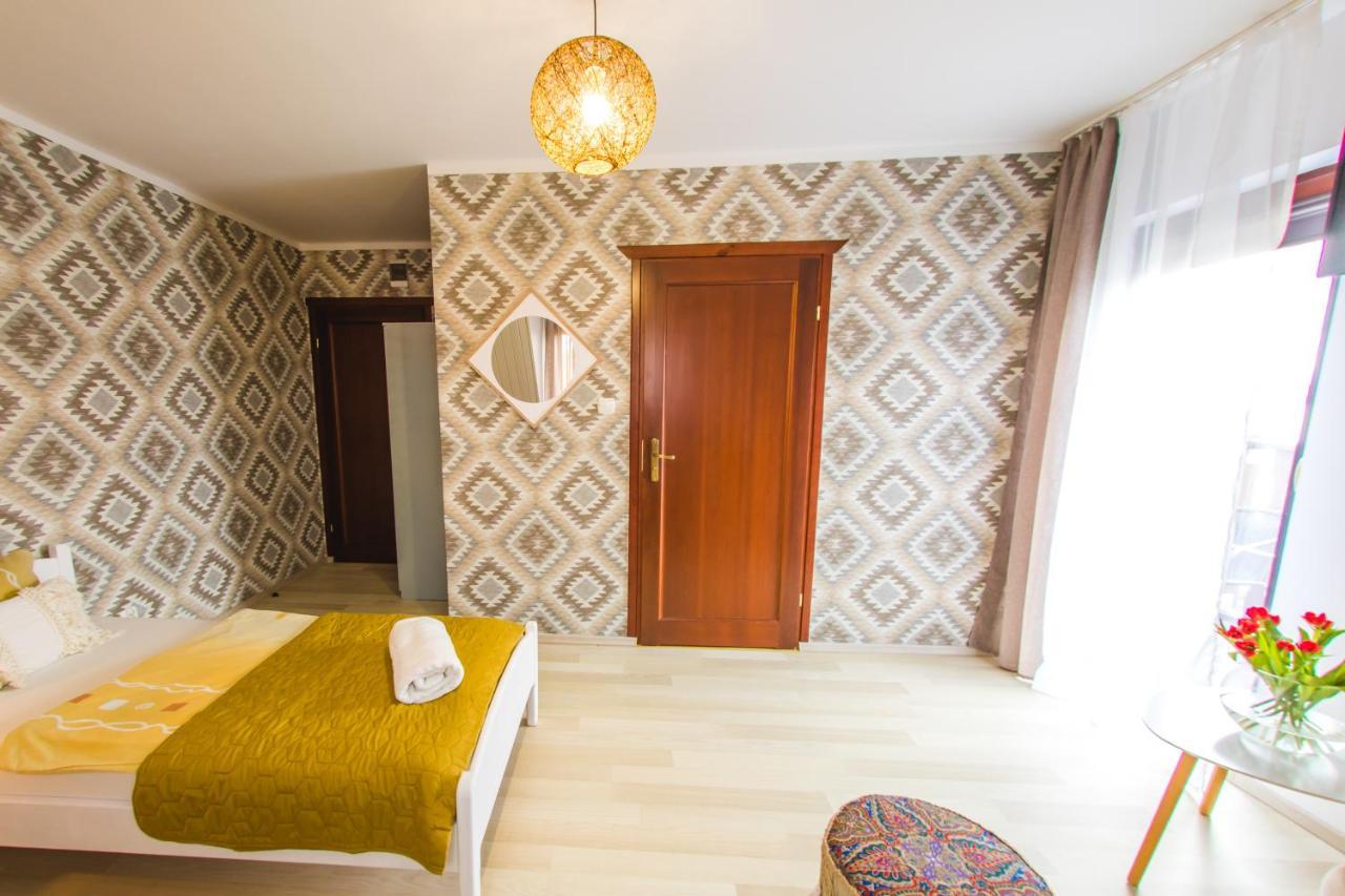Gosciniec Pod Lipa Apartamento Mikołajki Exterior foto