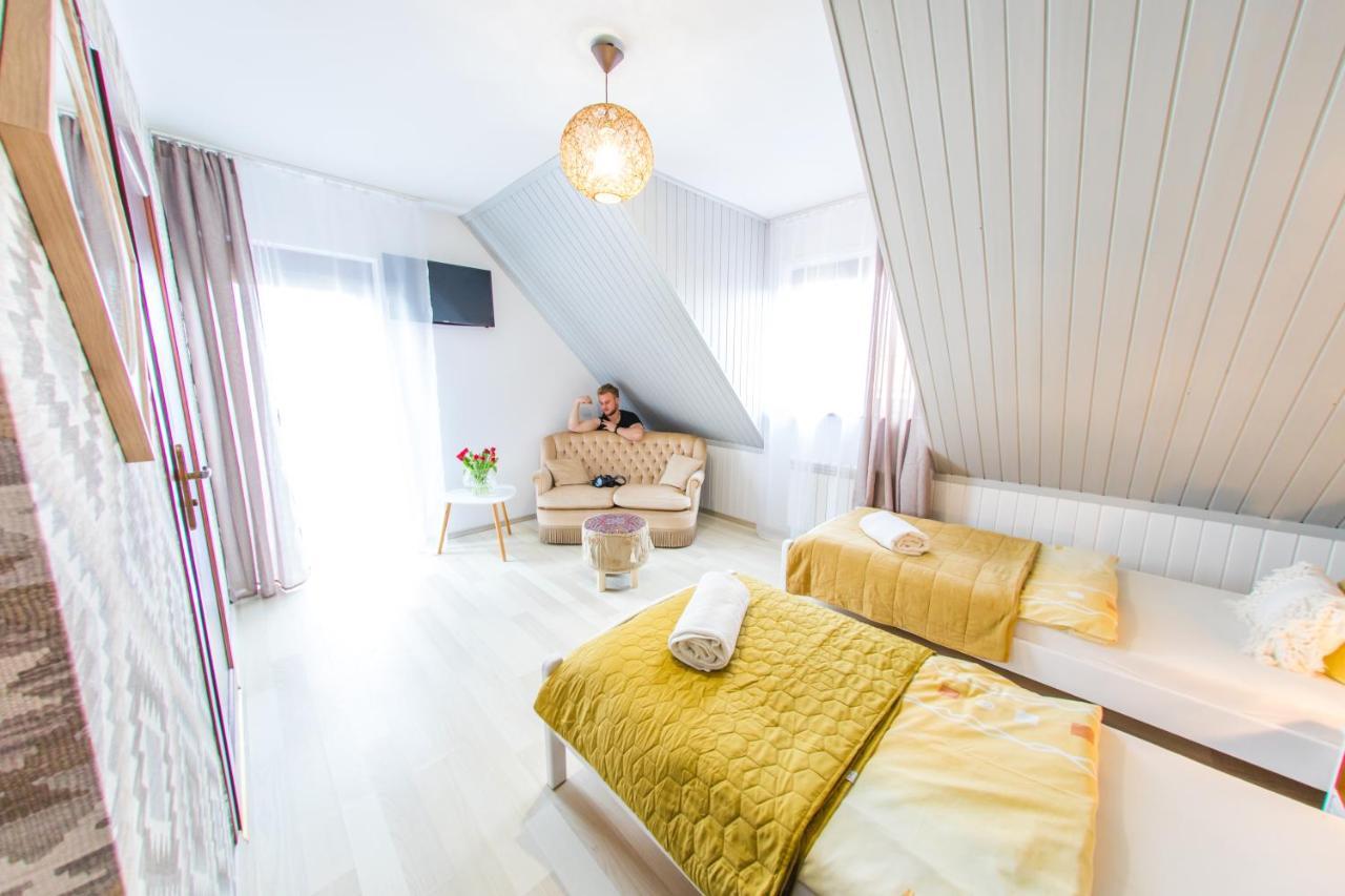 Gosciniec Pod Lipa Apartamento Mikołajki Exterior foto