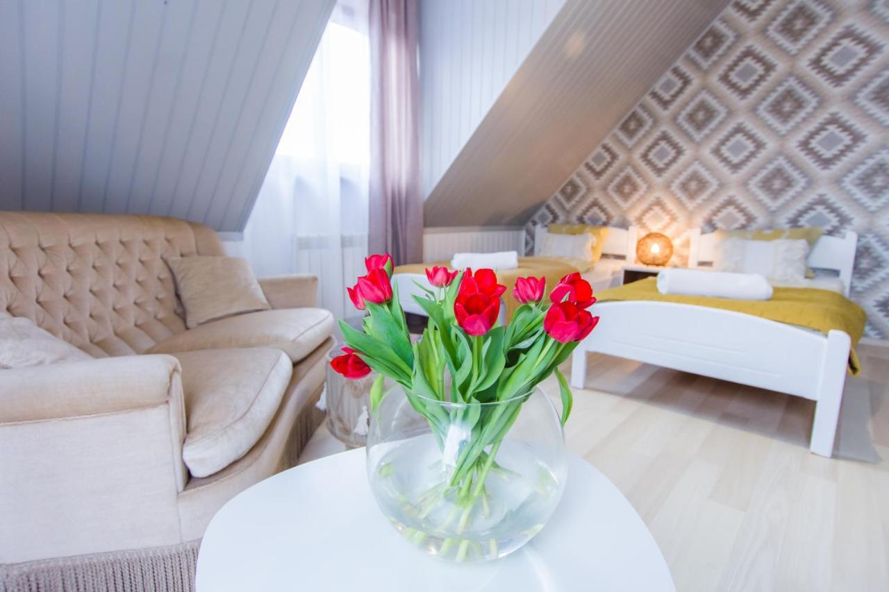 Gosciniec Pod Lipa Apartamento Mikołajki Exterior foto
