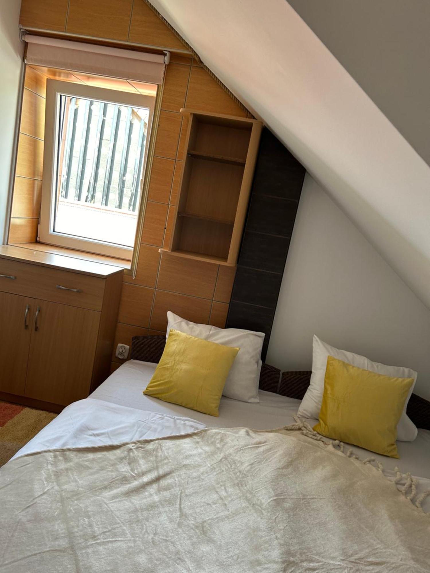 Gosciniec Pod Lipa Apartamento Mikołajki Exterior foto