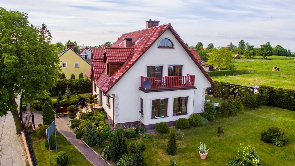Gosciniec Pod Lipa Apartamento Mikołajki Exterior foto